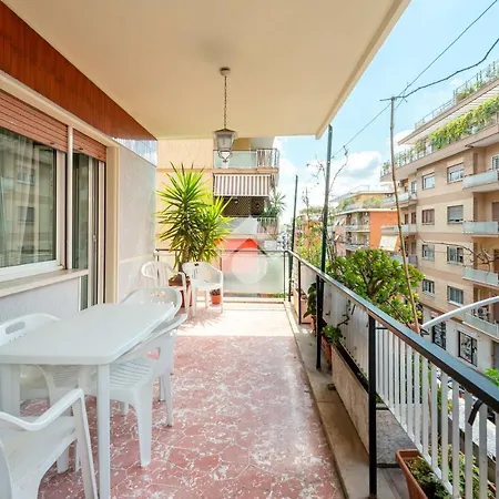 Vatican De Carolis Terrace Apartment *