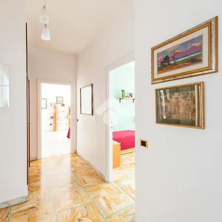 梵德卡若里斯露台公寓