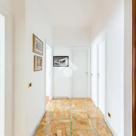 梵德卡若里斯露台公寓 * 罗马